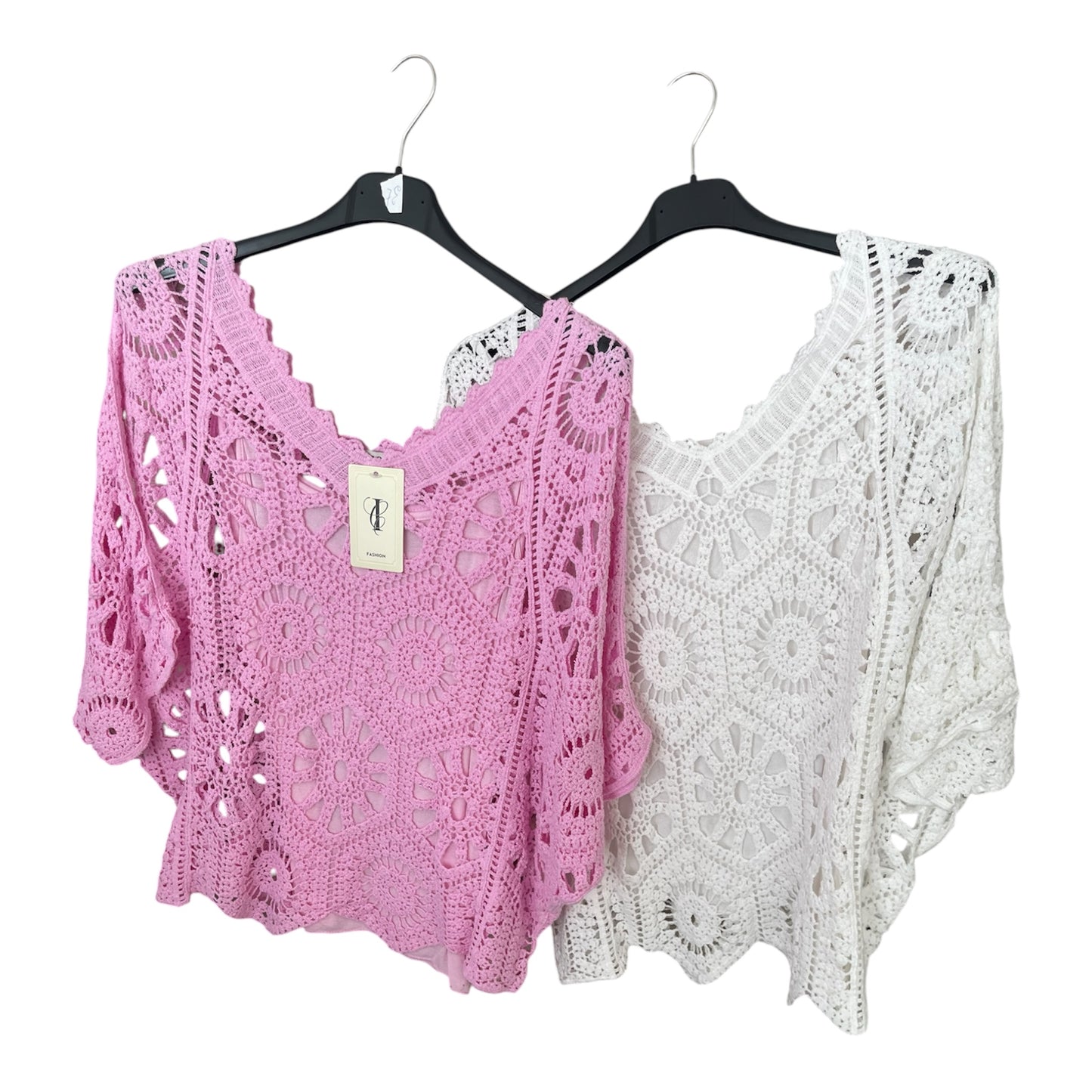 Poncho en crochet TU. Dispo en rose et blanc.
